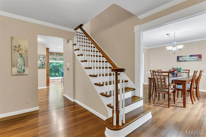 216 Trailtop Court, Chesterfield, MO 63017 — listing photo 9 of 51