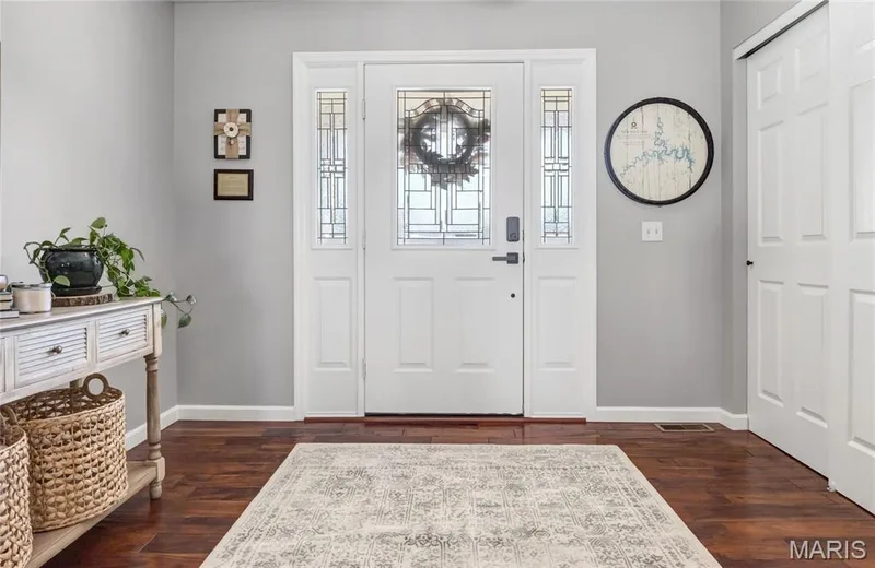 23 Bay Hill Drive, St Peters, MO 63366 — listing photo 2 of 39