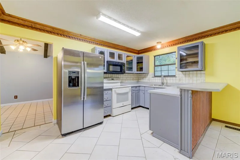 Plenty of Cabinet space with Refrigerator to stay — 533 Snipes Drive, St Charles, MO 63303