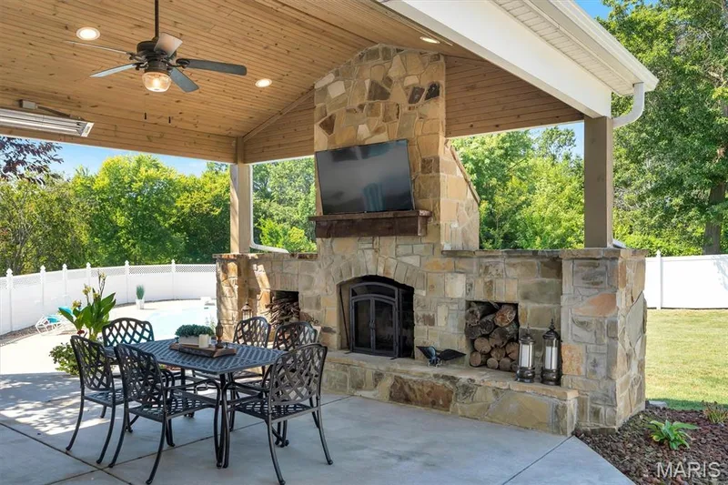 1 Cross Creek Lane, St Paul, MO 63366 — listing photo 44 of 68