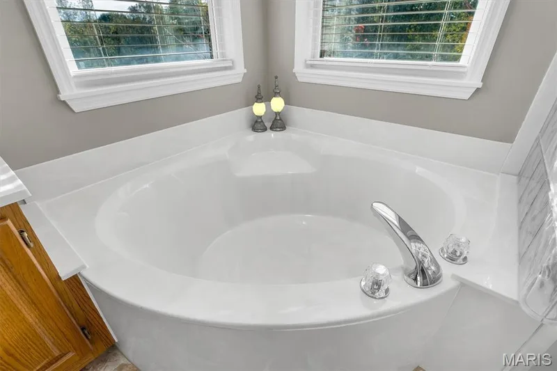 1 Cross Creek Lane, St Paul, MO 63366 — listing photo 25 of 68