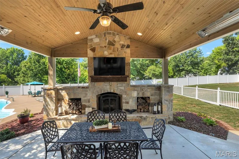 1 Cross Creek Lane, St Paul, MO 63366 — listing photo 47 of 68