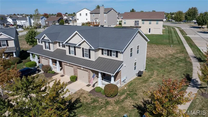 Aerial View of 819 Country Field Drive, Lake St Louis, Missouri 63367 — 819 Country Field Drive, Lake St. Louis, MO 63367