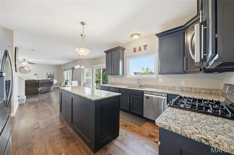 2503 Bear Creek Drive, Wentzville, MO 63385 — listing photo 14 of 36