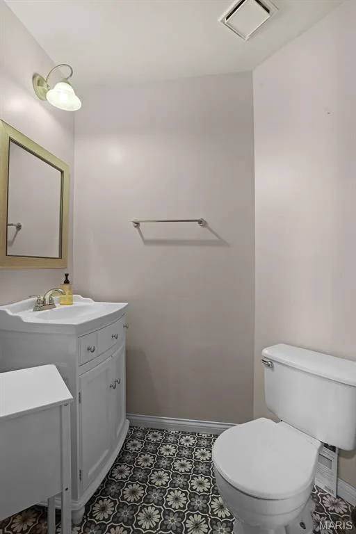 218 Coachman Way, O'Fallon, MO 63368 — listing photo 15 of 27