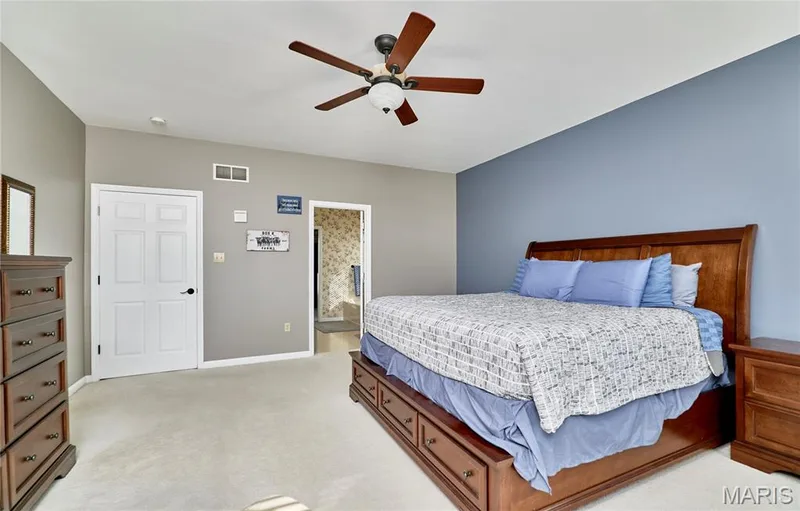 7428 Heathermoor Lane, Dardenne Prairie, MO 63368 — listing photo 21 of 48