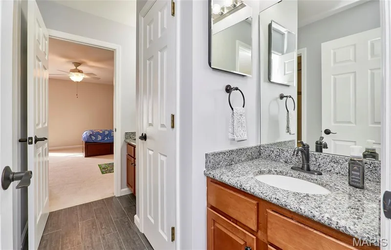 7428 Heathermoor Lane, Dardenne Prairie, MO 63368 — listing photo 30 of 48