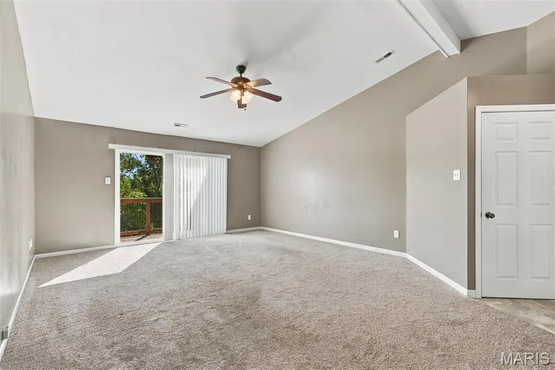 657 Sugar Trail Court #5, St Peters, MO 63376 — listing photo 6 of 35