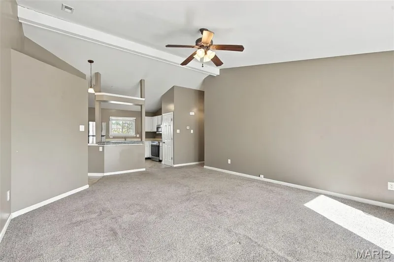 657 Sugar Trail Court #5, St Peters, MO 63376 — listing photo 10 of 35