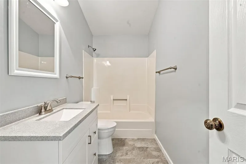 657 Sugar Trail Court #5, St Peters, MO 63376 — listing photo 19 of 35