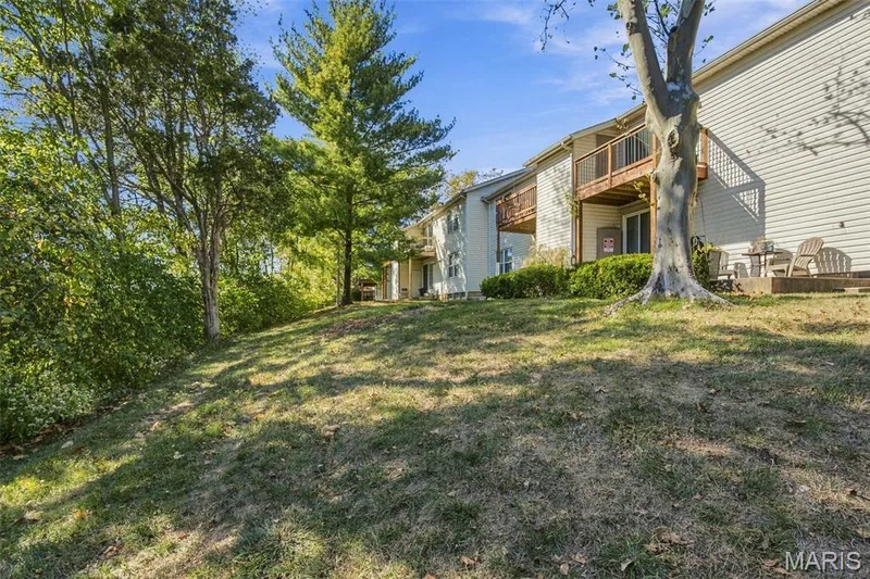 657 Sugar Trail Court #5, St Peters, MO 63376 — listing photo 31 of 35