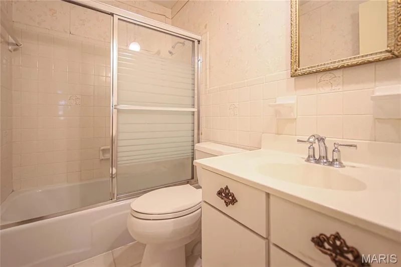 1333 Sherbrooke Road, St Charles, MO 63303 — listing photo 12 of 21