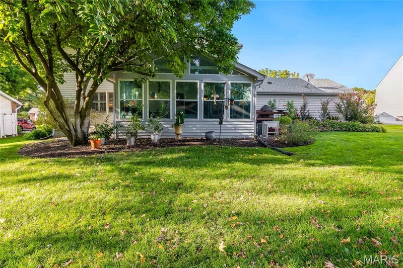 15610 Cedarmill Drive, Chesterfield, MO 63017 — listing photo 35 of 42