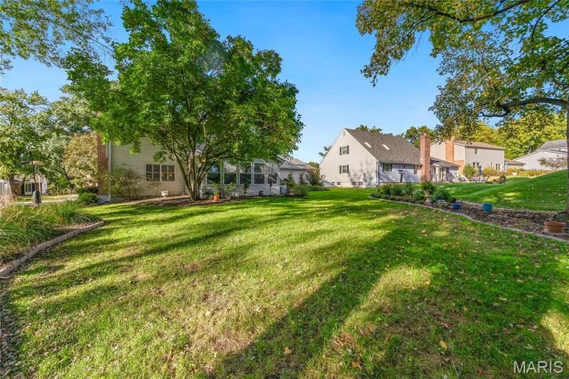 15610 Cedarmill Drive, Chesterfield, MO 63017 — listing photo 36 of 42