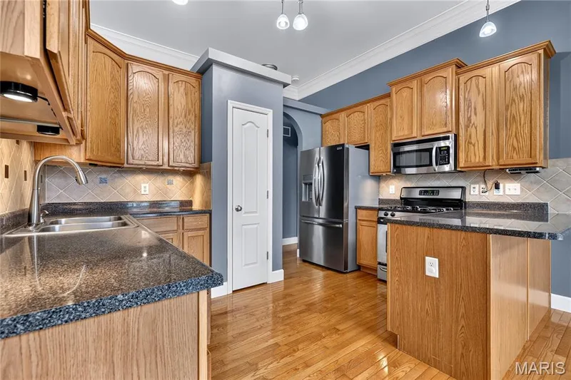 1918 Homefield Prairie Court Court, O'Fallon, MO 63366 — listing photo 11 of 29