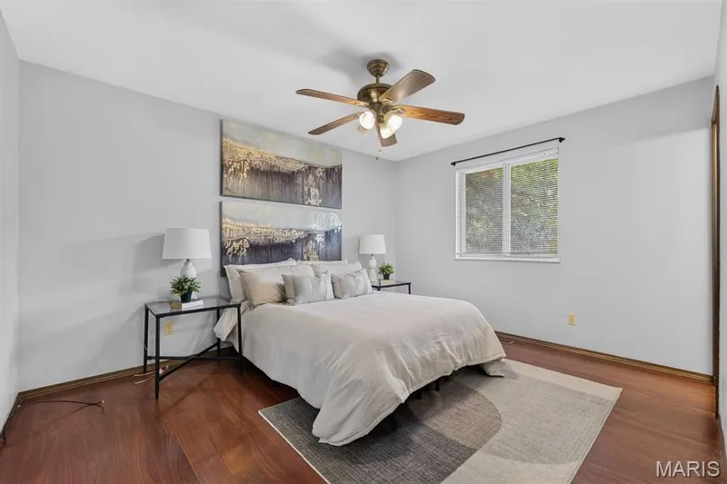 Spacious primary suite! — 7 Oak Hill Lane, St Peters, MO 63376