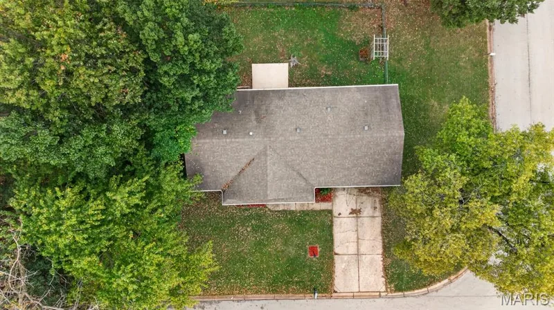 7 Oak Hill Lane, St Peters, MO 63376 — listing photo 12 of 32
