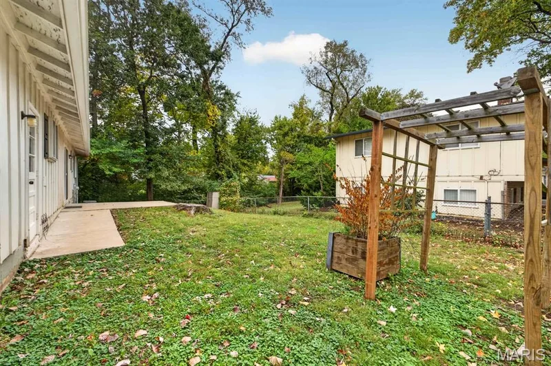 7 Oak Hill Lane, St Peters, MO 63376 — listing photo 15 of 32