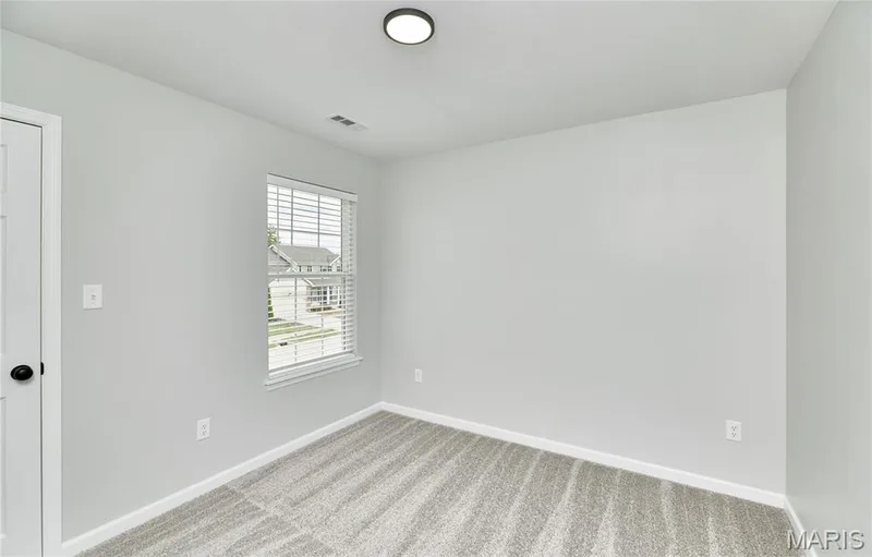 112 Champions Lane, Wentzville, MO 63385 — listing photo 19 of 44
