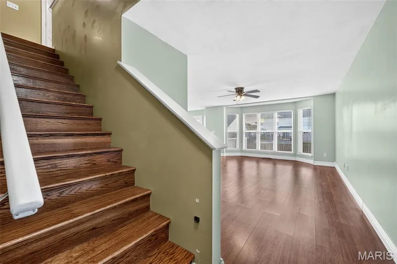 60 Country Field Court, Lake St. Louis, MO 63367 — listing photo 3 of 31