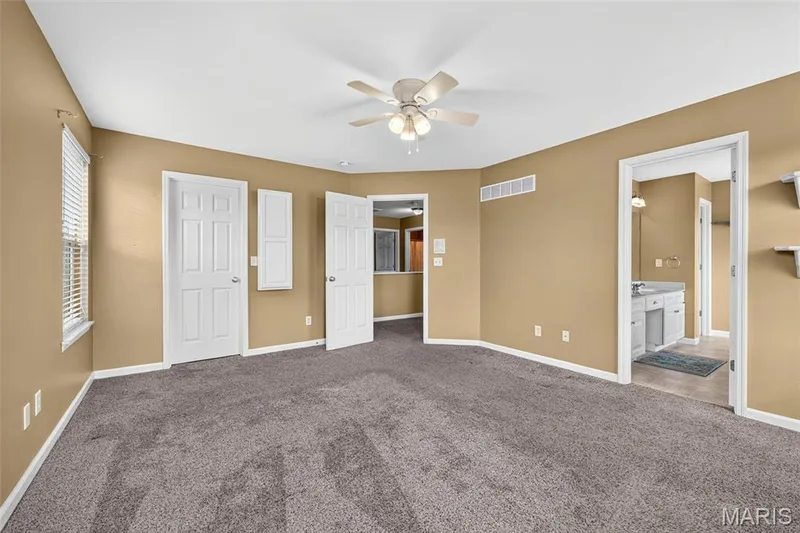 60 Country Field Court, Lake St. Louis, MO 63367 — listing photo 17 of 31