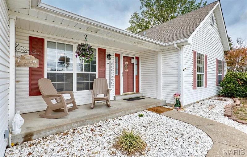 9 Percheron Place, St Peters, MO 63376 — listing photo 2 of 88