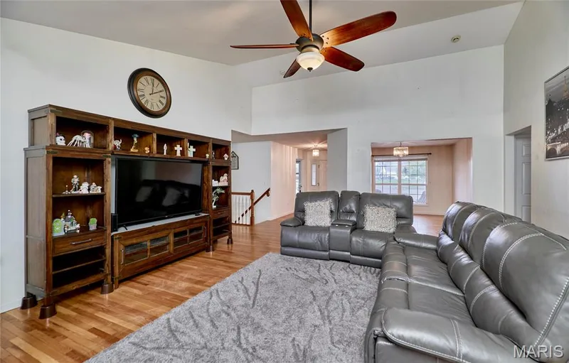 9 Percheron Place, St Peters, MO 63376 — listing photo 19 of 88