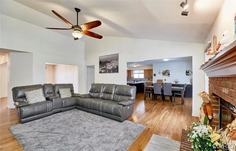 9 Percheron Place, St Peters, MO 63376 — listing photo 20 of 88