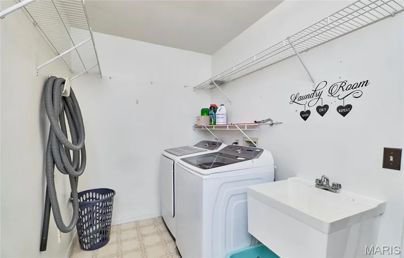 9 Percheron Place, St Peters, MO 63376 — listing photo 32 of 88