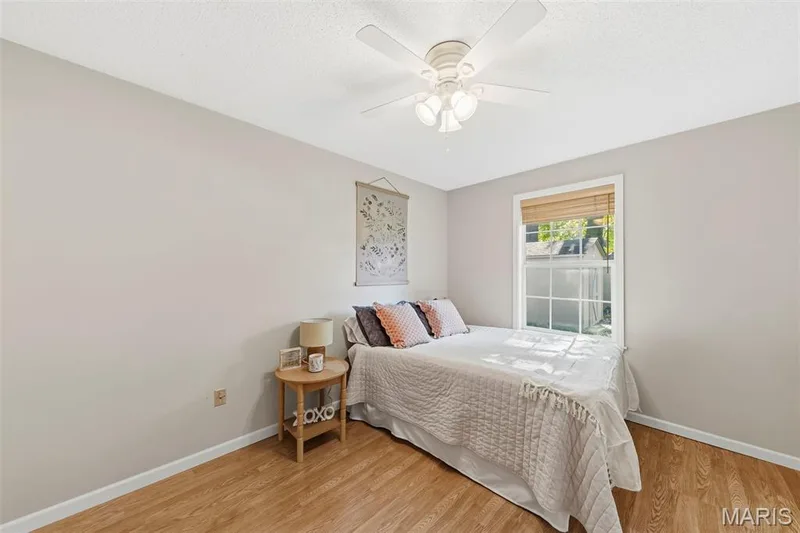 415 Montgomery Street, St Charles, MO 63301 — listing photo 14 of 24