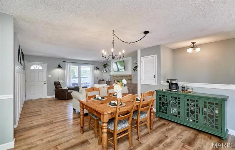24 Lemon Tree Drive, St Peters, MO 63376 — listing photo 7 of 32