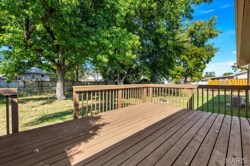 15 Country Hill Road, St Peters, MO 63376 — listing photo 26 of 38