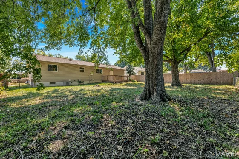 15 Country Hill Road, St Peters, MO 63376 — listing photo 31 of 38