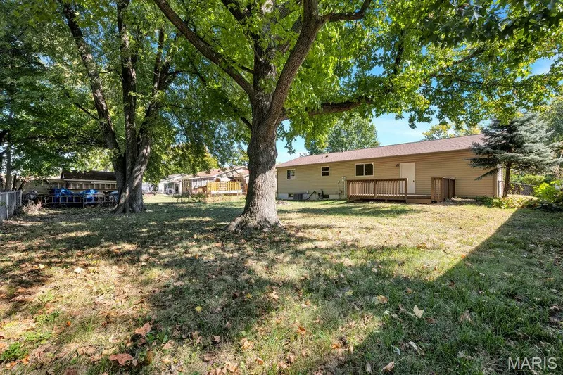 15 Country Hill Road, St Peters, MO 63376 — listing photo 34 of 38