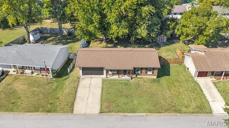 15 Country Hill Road, St Peters, MO 63376 — listing photo 35 of 38