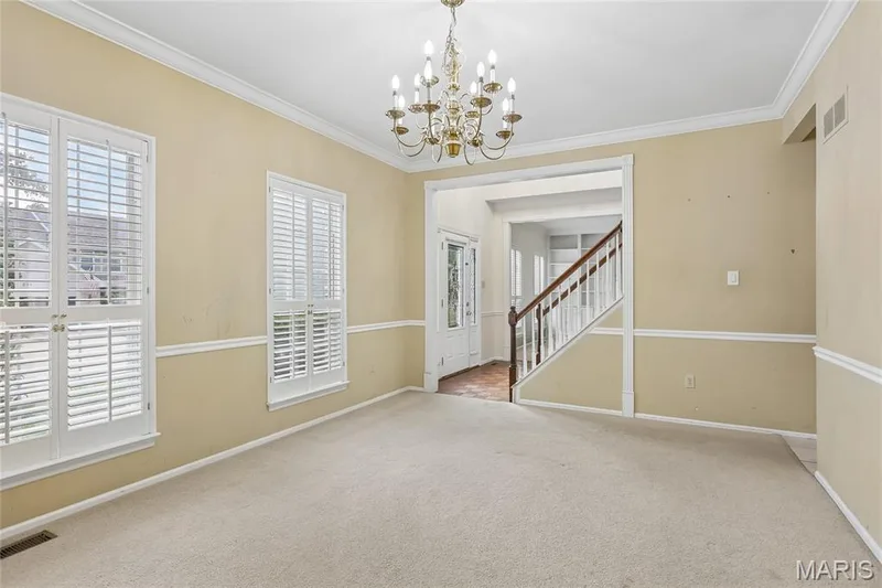 239 Lansbrooke Drive, Chesterfield, MO 63005 — listing photo 5 of 50