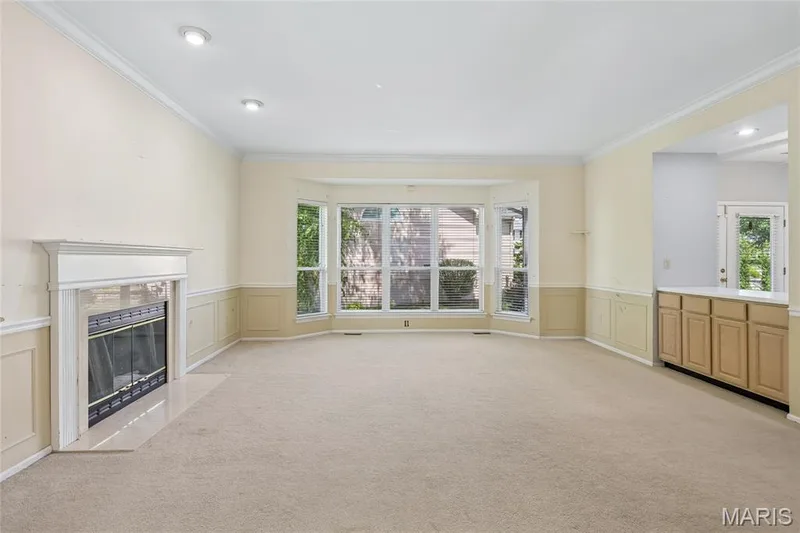 239 Lansbrooke Drive, Chesterfield, MO 63005 — listing photo 11 of 50