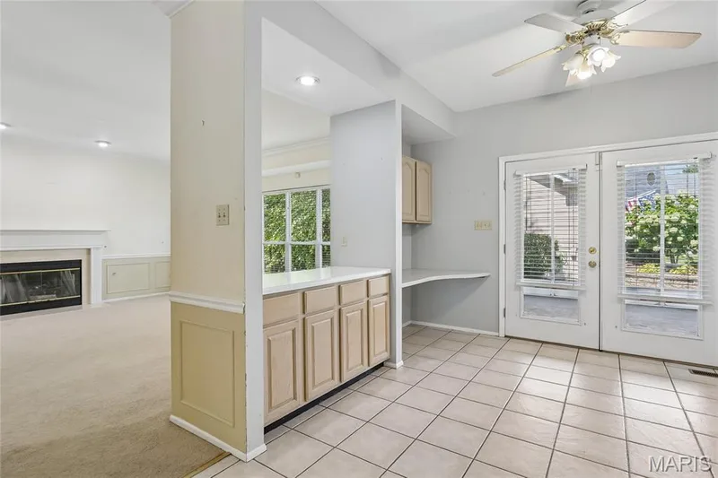 239 Lansbrooke Drive, Chesterfield, MO 63005 — listing photo 12 of 50