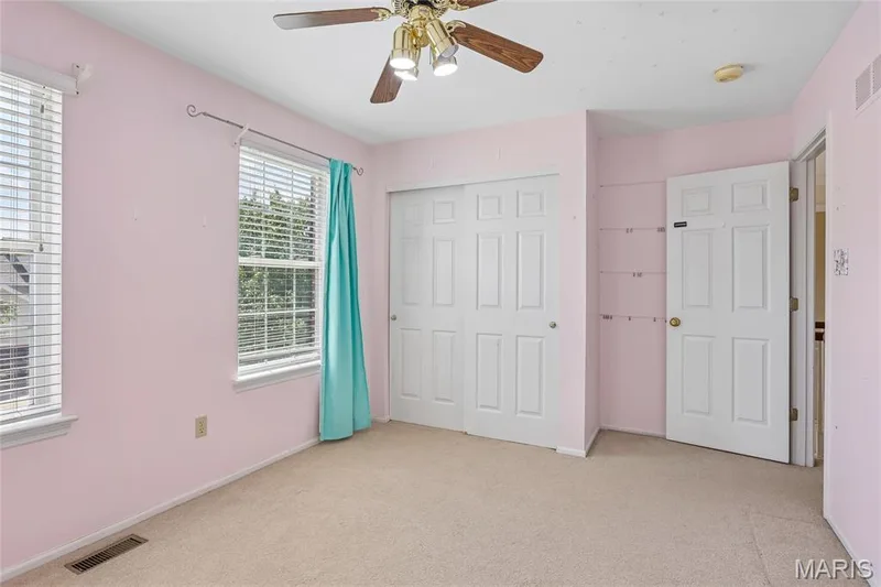 239 Lansbrooke Drive, Chesterfield, MO 63005 — listing photo 32 of 50