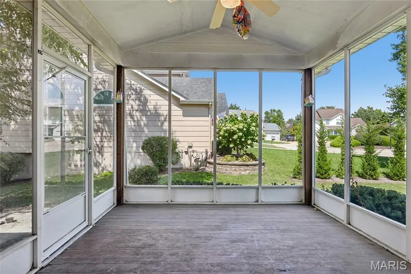 239 Lansbrooke Drive, Chesterfield, MO 63005 — listing photo 43 of 50