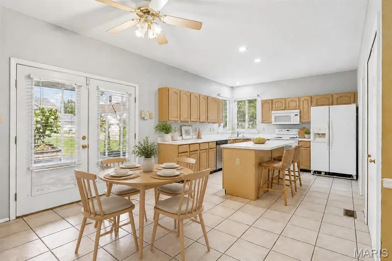239 Lansbrooke Drive, Chesterfield, MO 63005 — listing photo 47 of 50