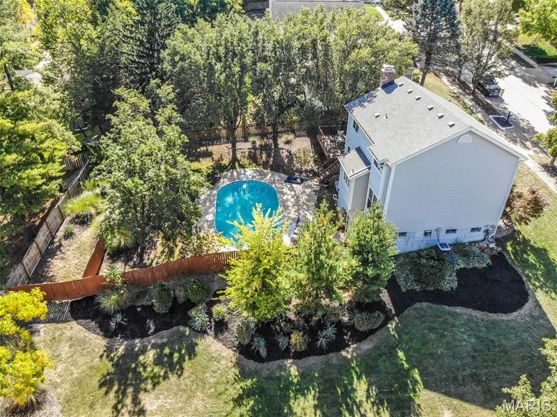 Nice landscaping — 2502 Forest Leaf Parkway, Wildwood, MO 63011