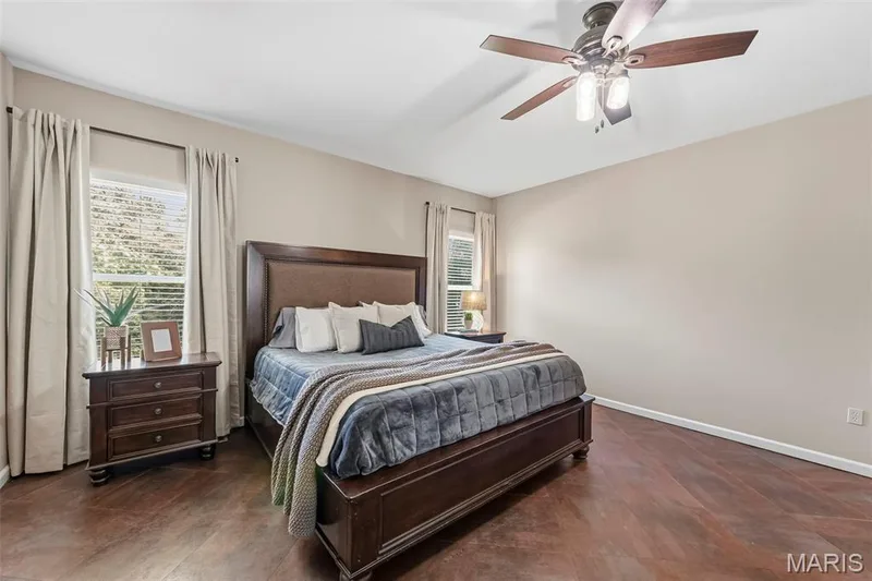 Spacious Primary Suite, the 9 ft ceilings make it feel even bigger! — 106 Crimson Oaks Court, Lake St. Louis, MO 63367