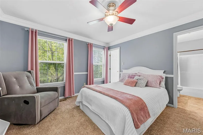 2nd bedroom with walk-in closet, en suite bath, complete with crown molding! — 106 Crimson Oaks Court, Lake St. Louis, MO 63367