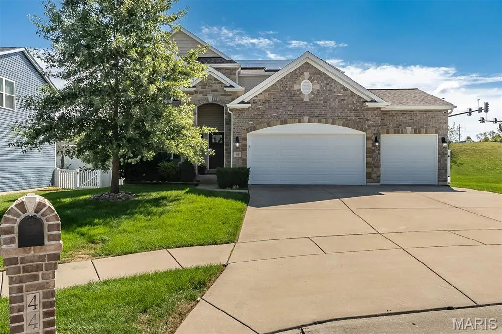 44 Birch Brook Court, O'Fallon, MO 63366 — listing photo 1 of 26