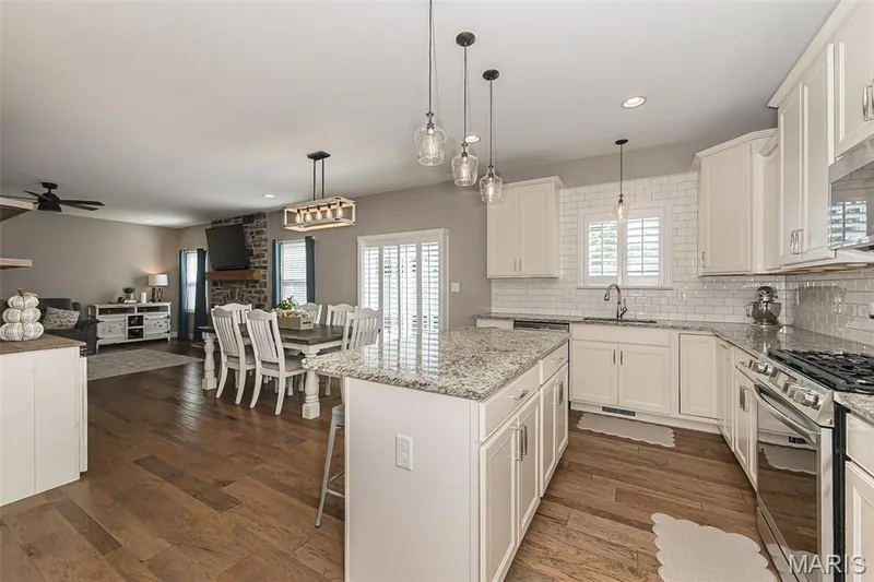44 Birch Brook Court, O'Fallon, MO 63366 — listing photo 10 of 26
