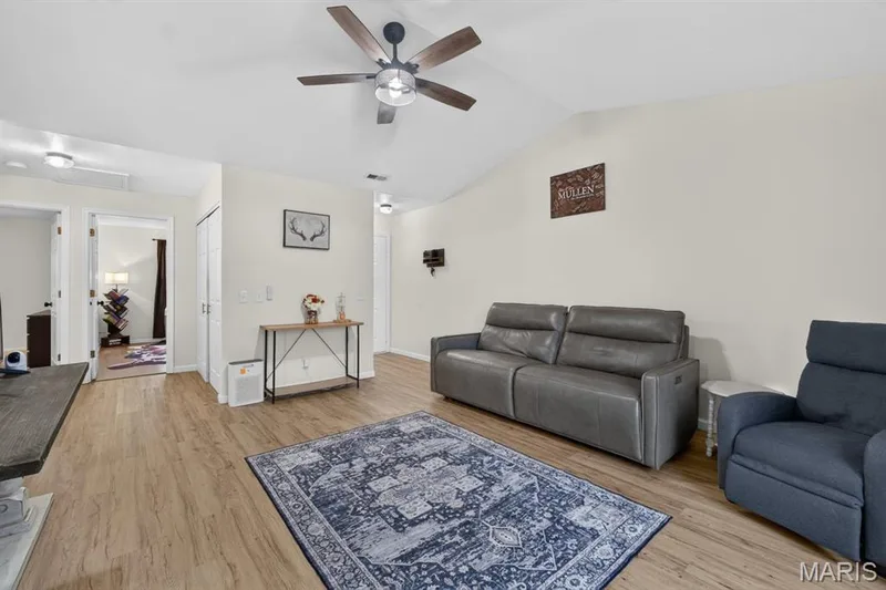 521 Starwood Drive #4, St Peters, MO 63376 — listing photo 5 of 19