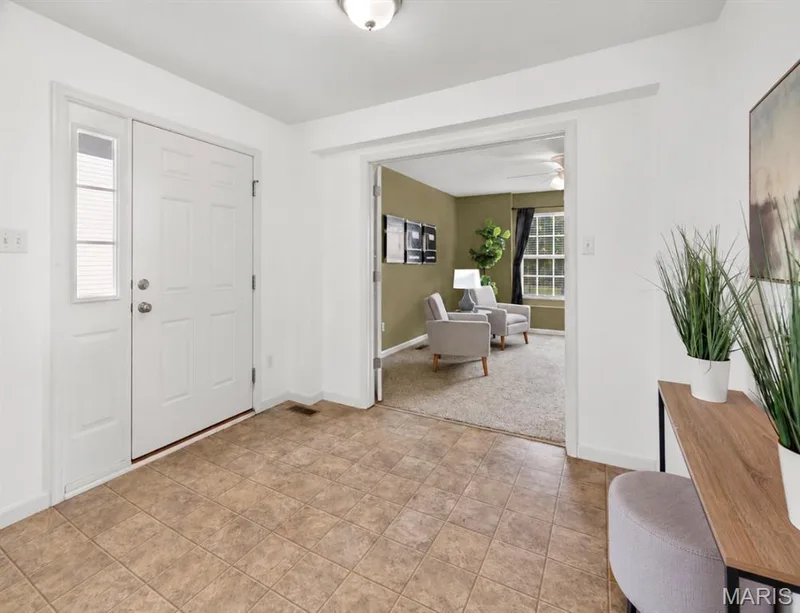 3121 Grace Hill Drive, Lake St. Louis, MO 63367 — listing photo 6 of 37
