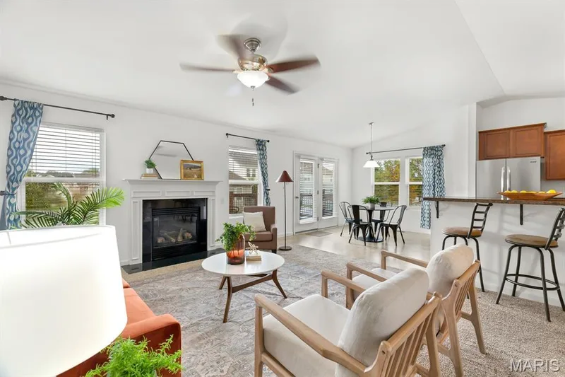 3121 Grace Hill Drive, Lake St. Louis, MO 63367 — listing photo 15 of 37