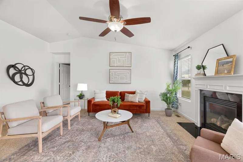 3121 Grace Hill Drive, Lake St. Louis, MO 63367 — listing photo 16 of 37